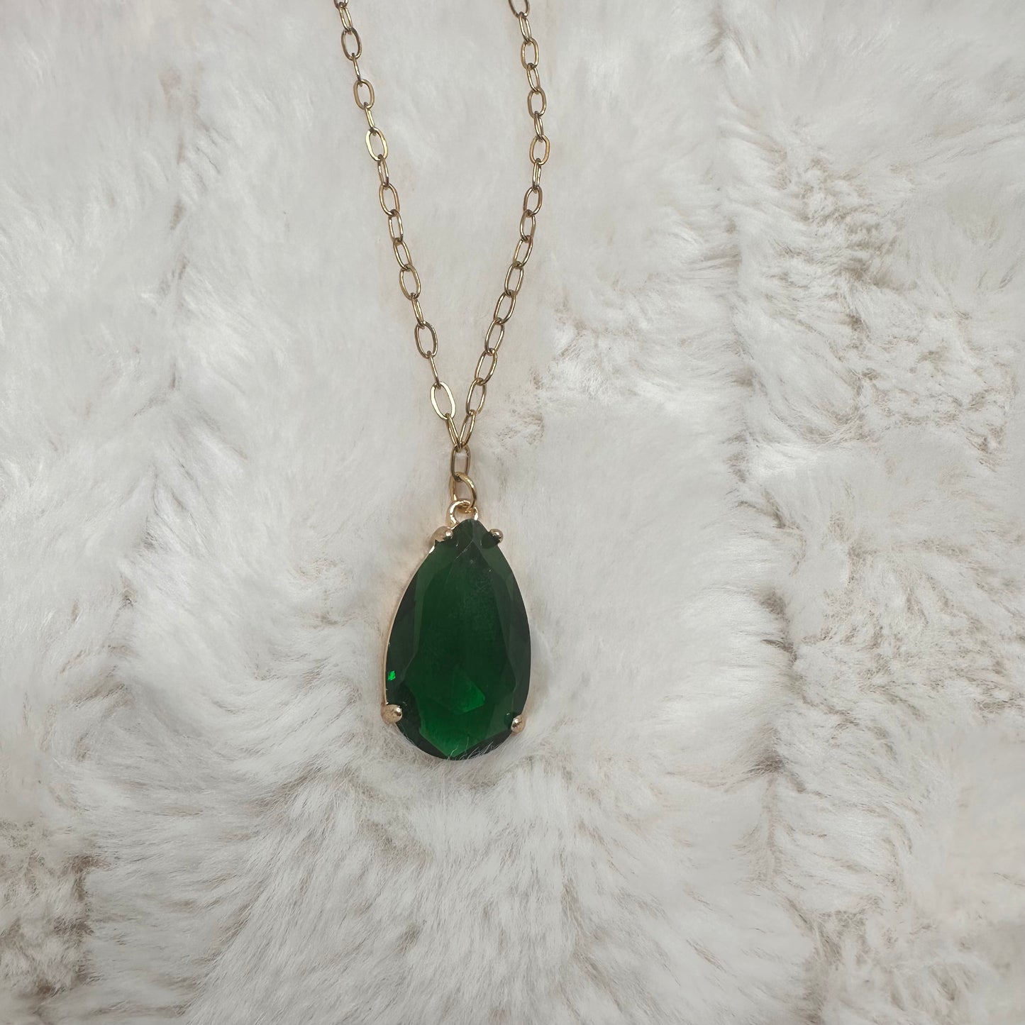 Teardrop Pendant Necklace | Erika Williner Designs