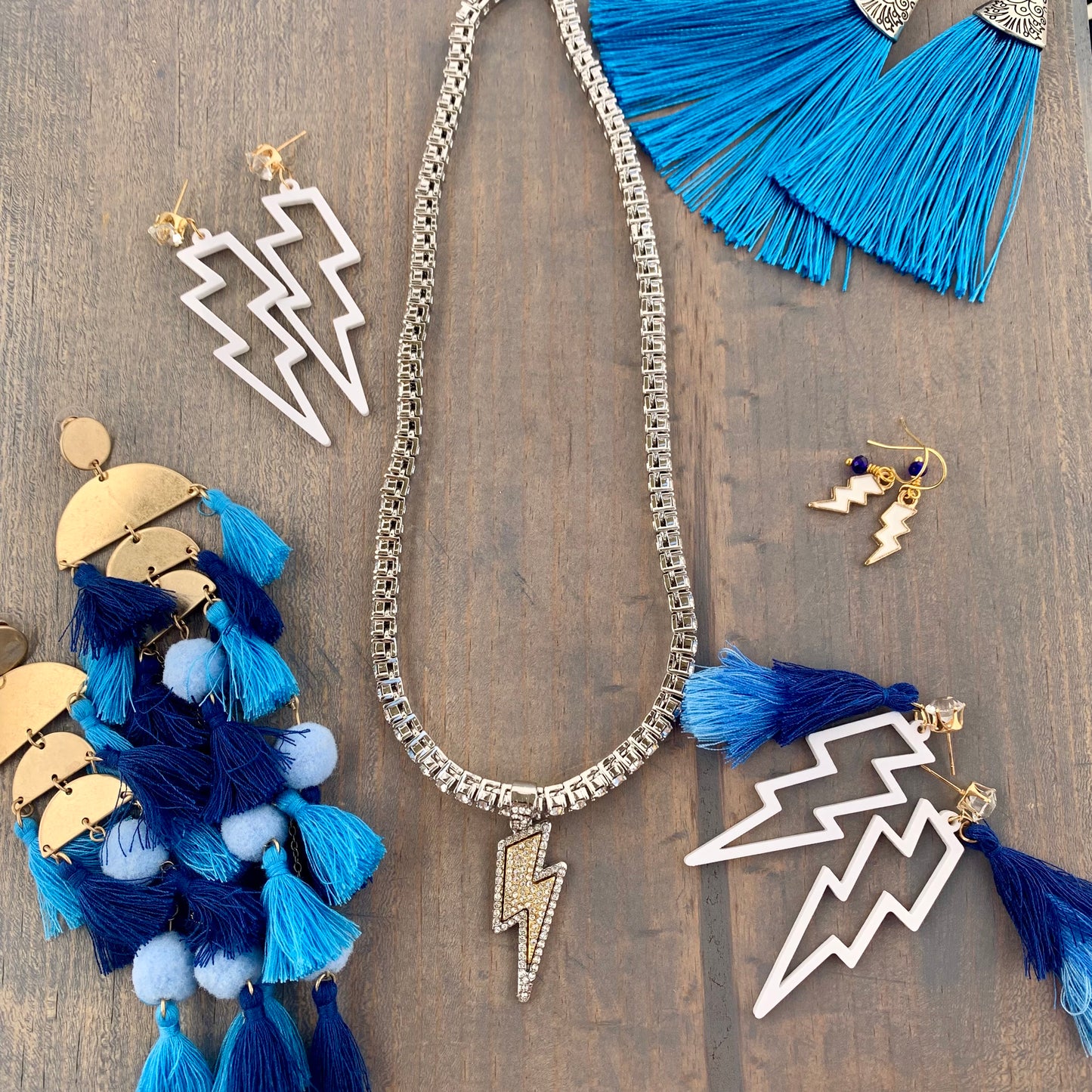 Bolt Cut Out Earrings