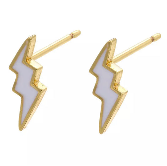 side view of lightning bolt earrings