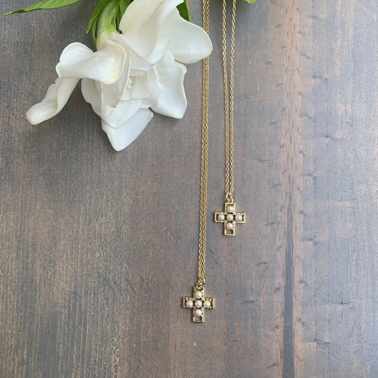 Gold Plated Necklace with Pearls in a Cross Pendant