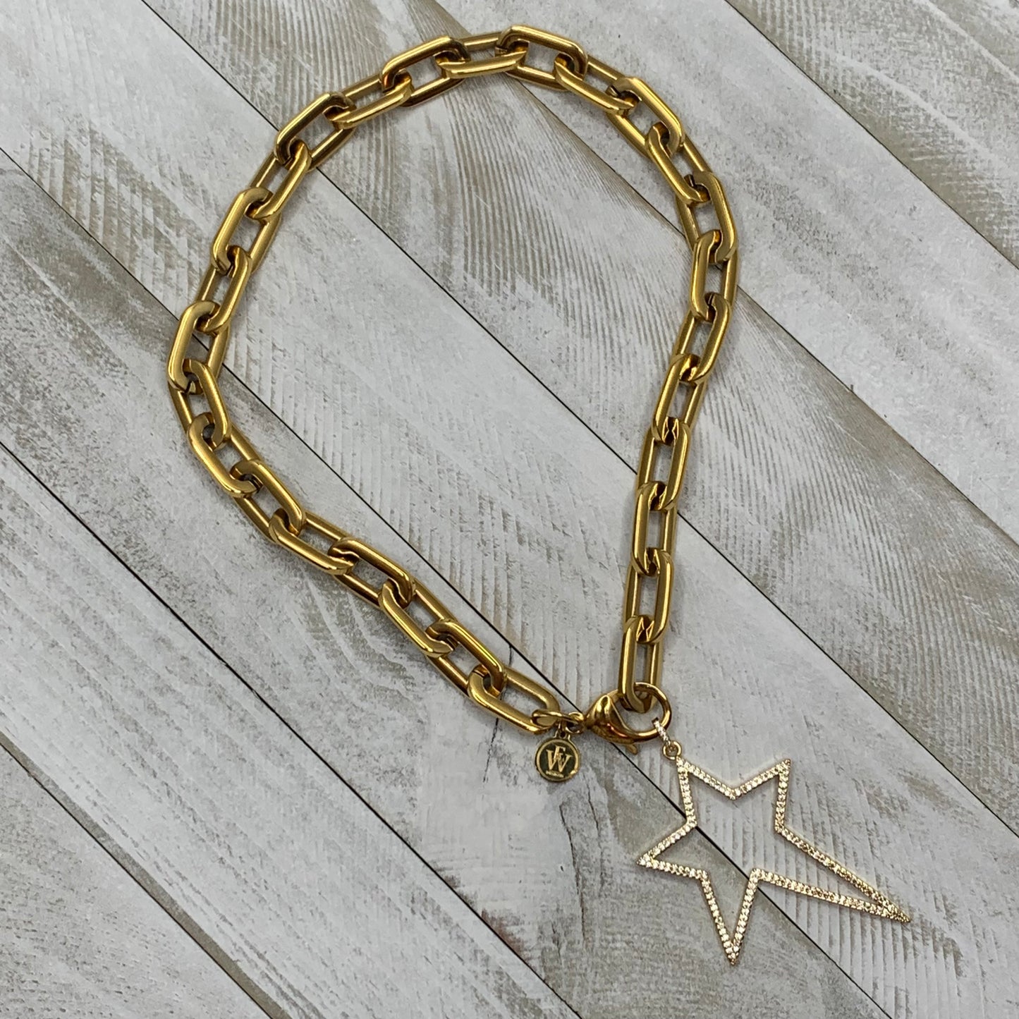 y Chain Necklace with a dazzling Star Pendant Embellished with Pave Crystals