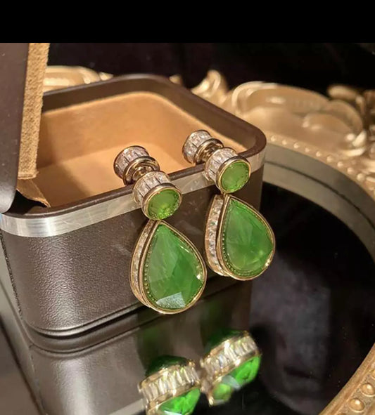 Green Esmeralda Teardrop Earrings 210-14 | Erika Williner Designs