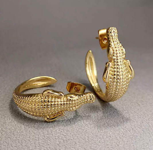 yellow gold hoop earrings