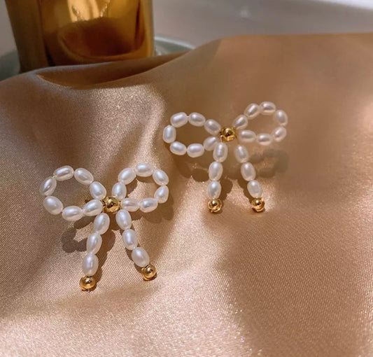 Classy Bow Earrings made of Faux Pearls