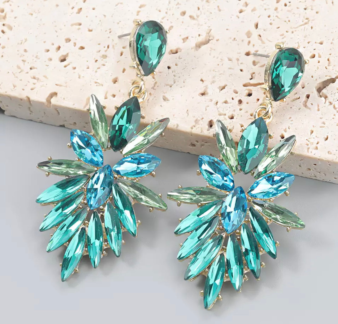 Aqua tones Sparkly earrings