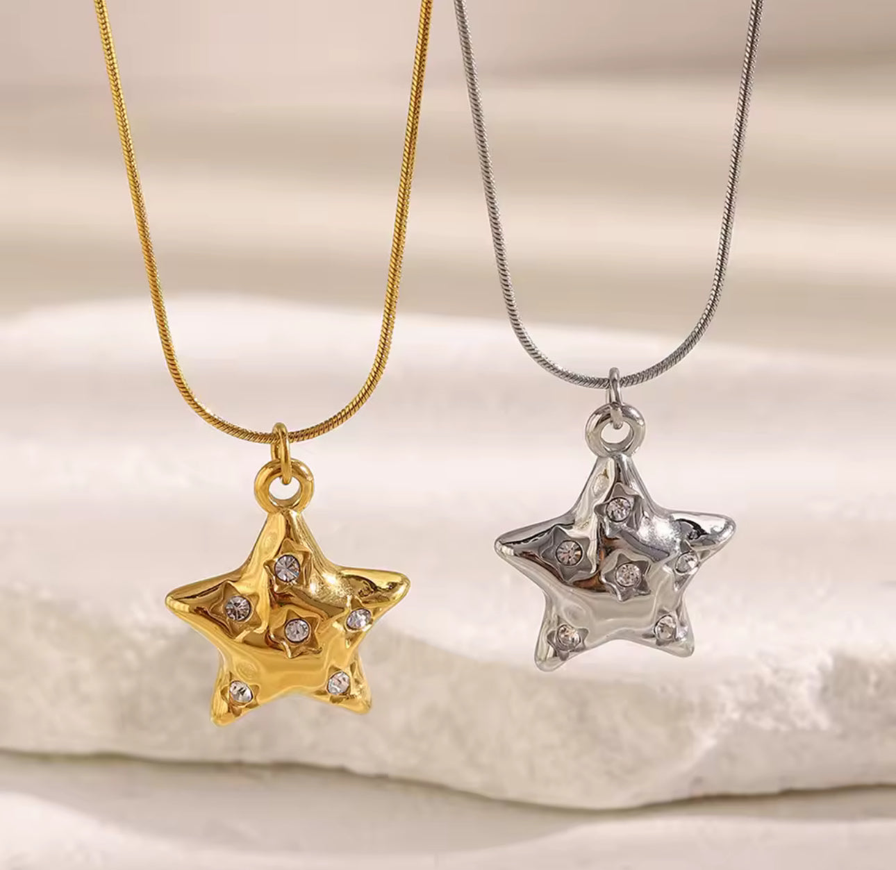 Dainty Star Necklace