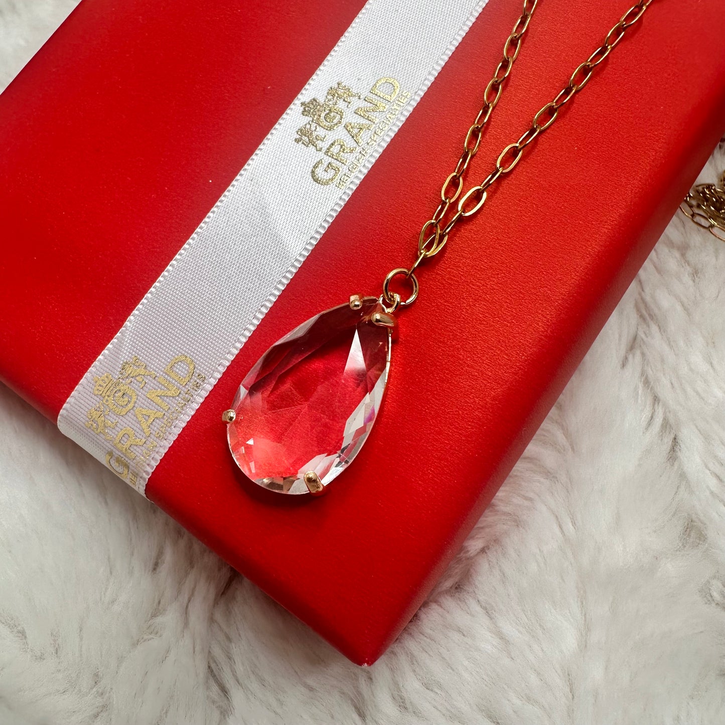 Teardrop Pendant Necklace | Erika Williner Designs