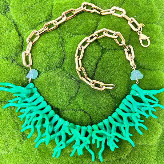 Green Acetate Coral Branches and Fluorite Beads with Gold Plated Stainless Steel Chain Necklace 330-05 | Erika Williner Designs
