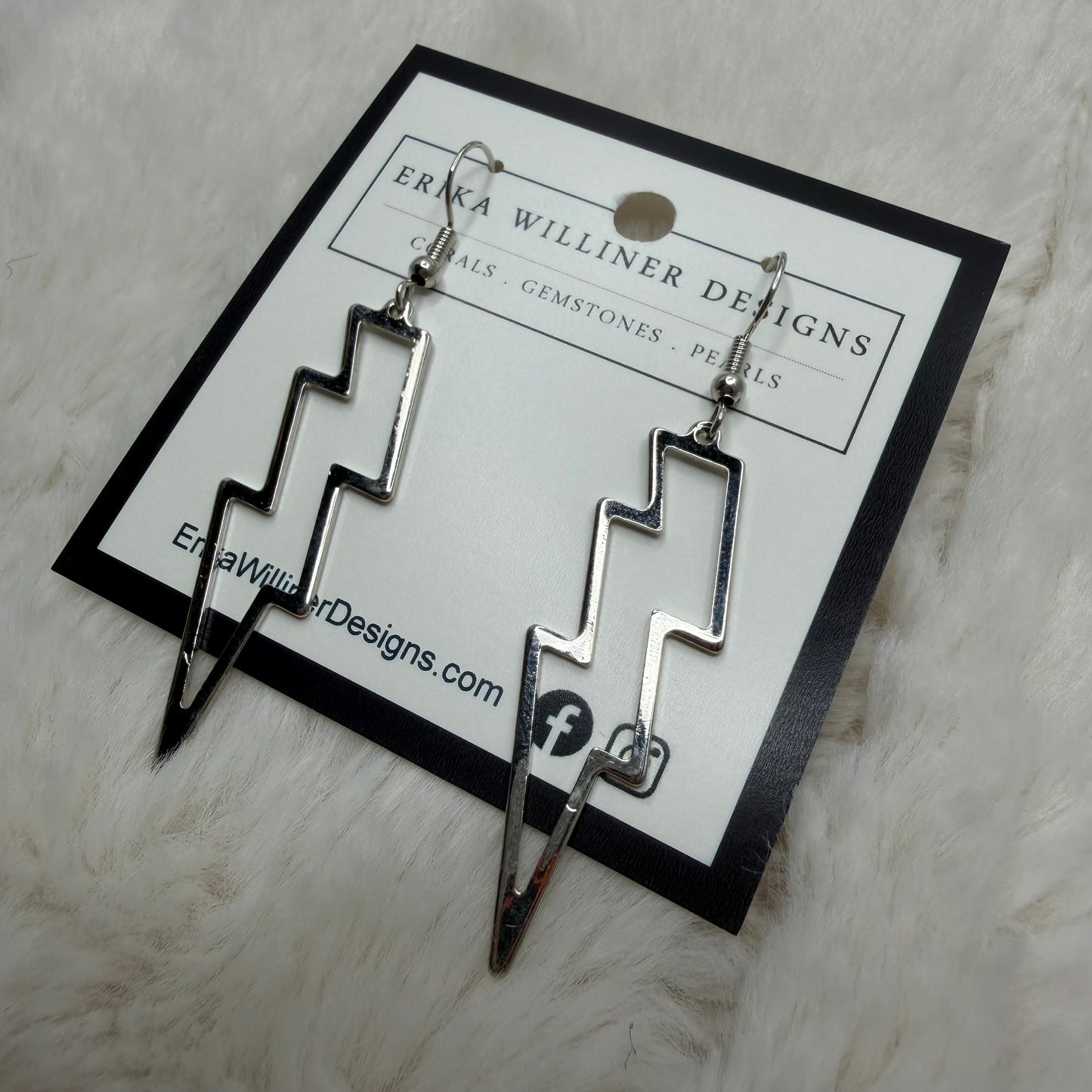 Metal Cut Out Lightning Bolt Earrings | Erika Williner Designs