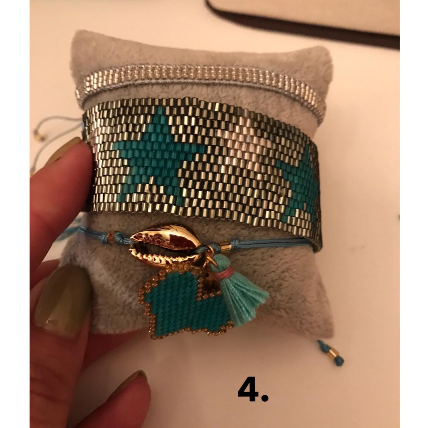 Seed Beads Stacks Turquoise Star