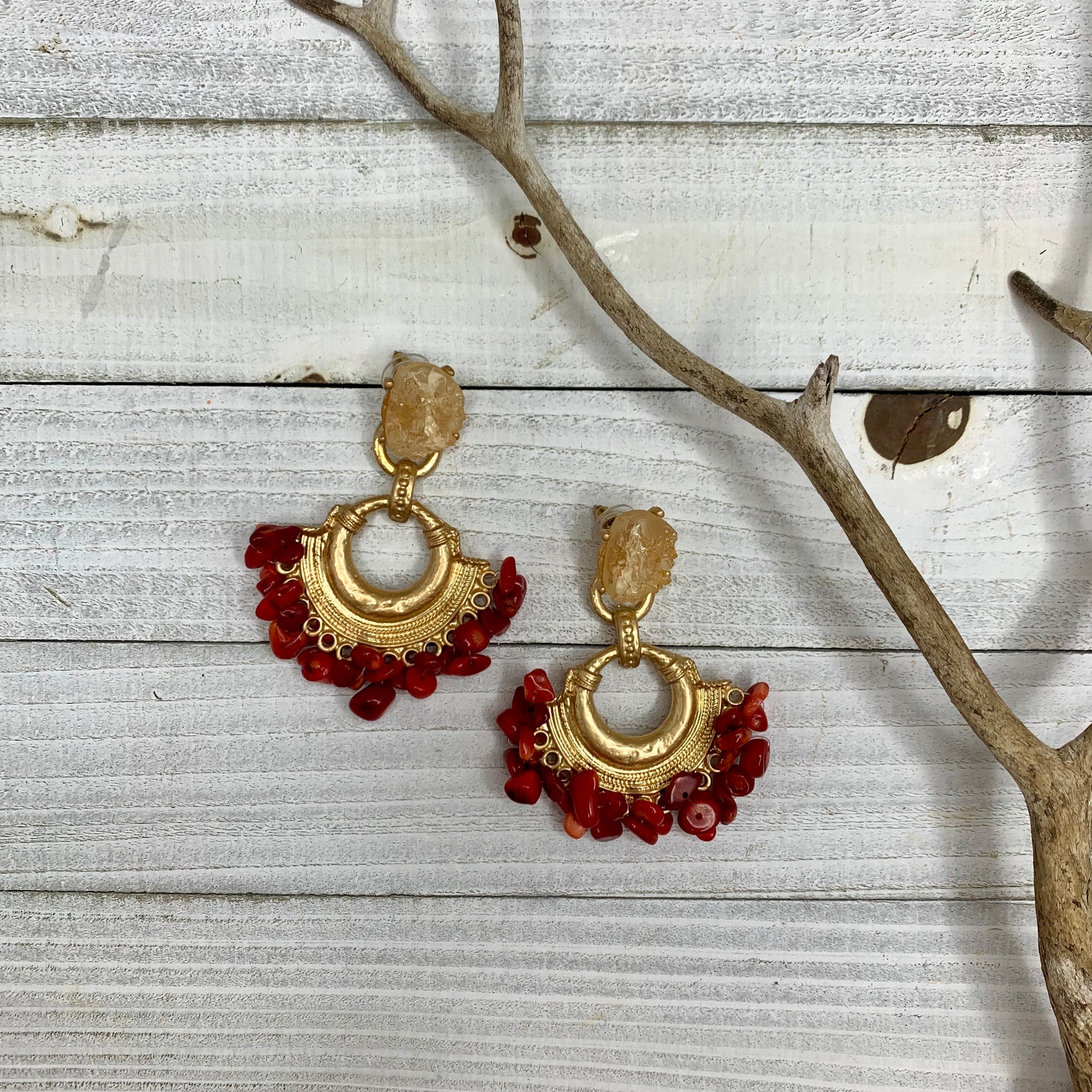Based Metad Plated Earrings with Cute Red Gemstones Chips