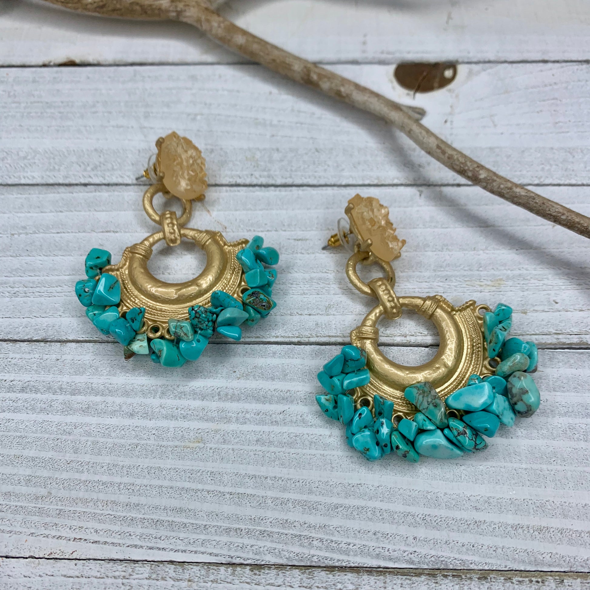 Based Metad Plated Earrings with  Beaded Turquoise Gemstones Chips