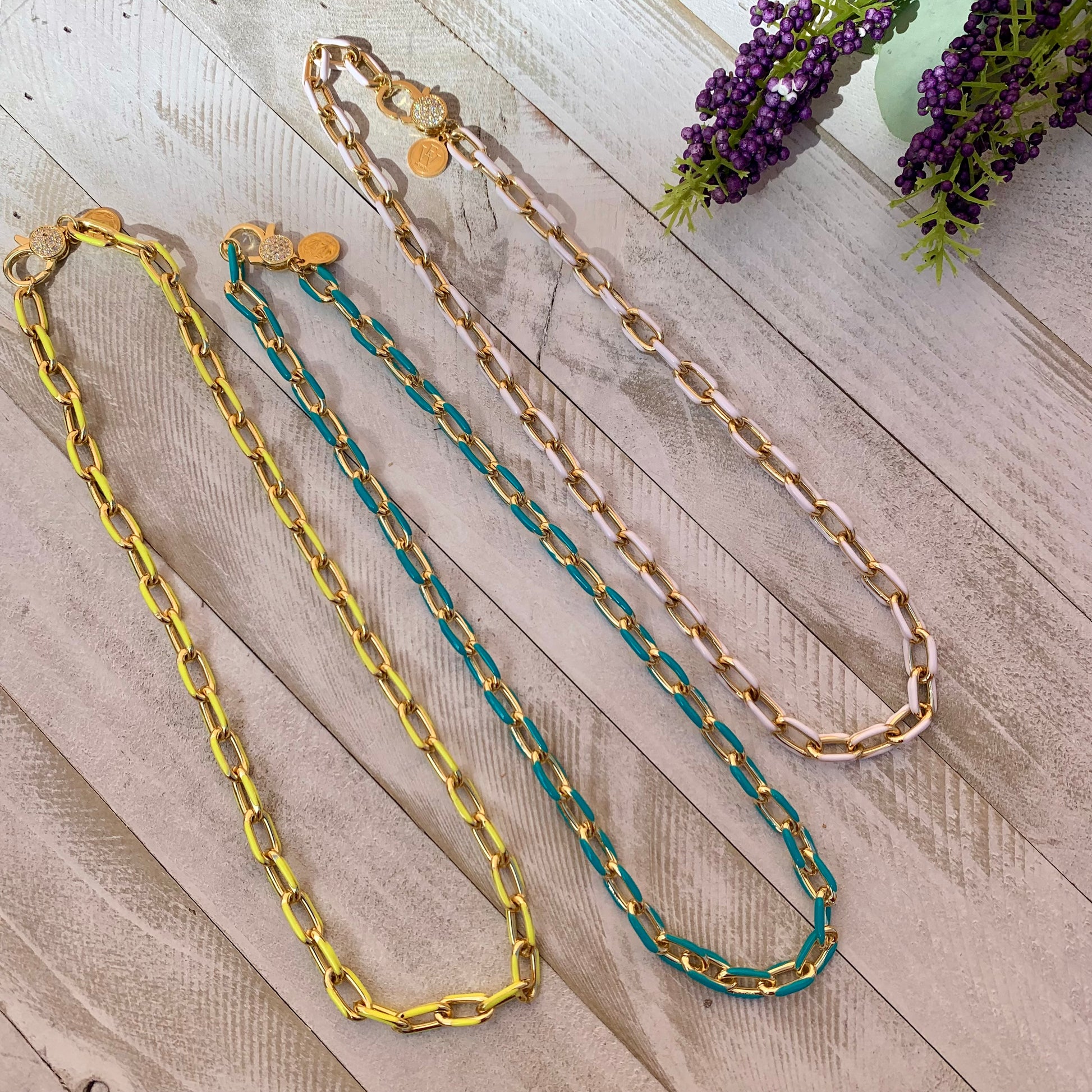 Enameled Chain Link Necklace 
