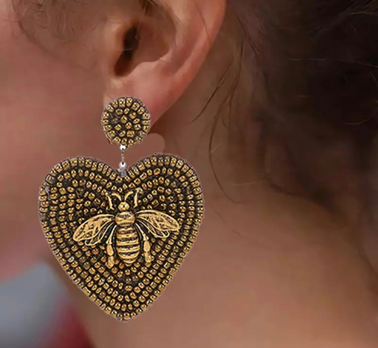 Gold Beaded Heart with a Golden Bee earrings