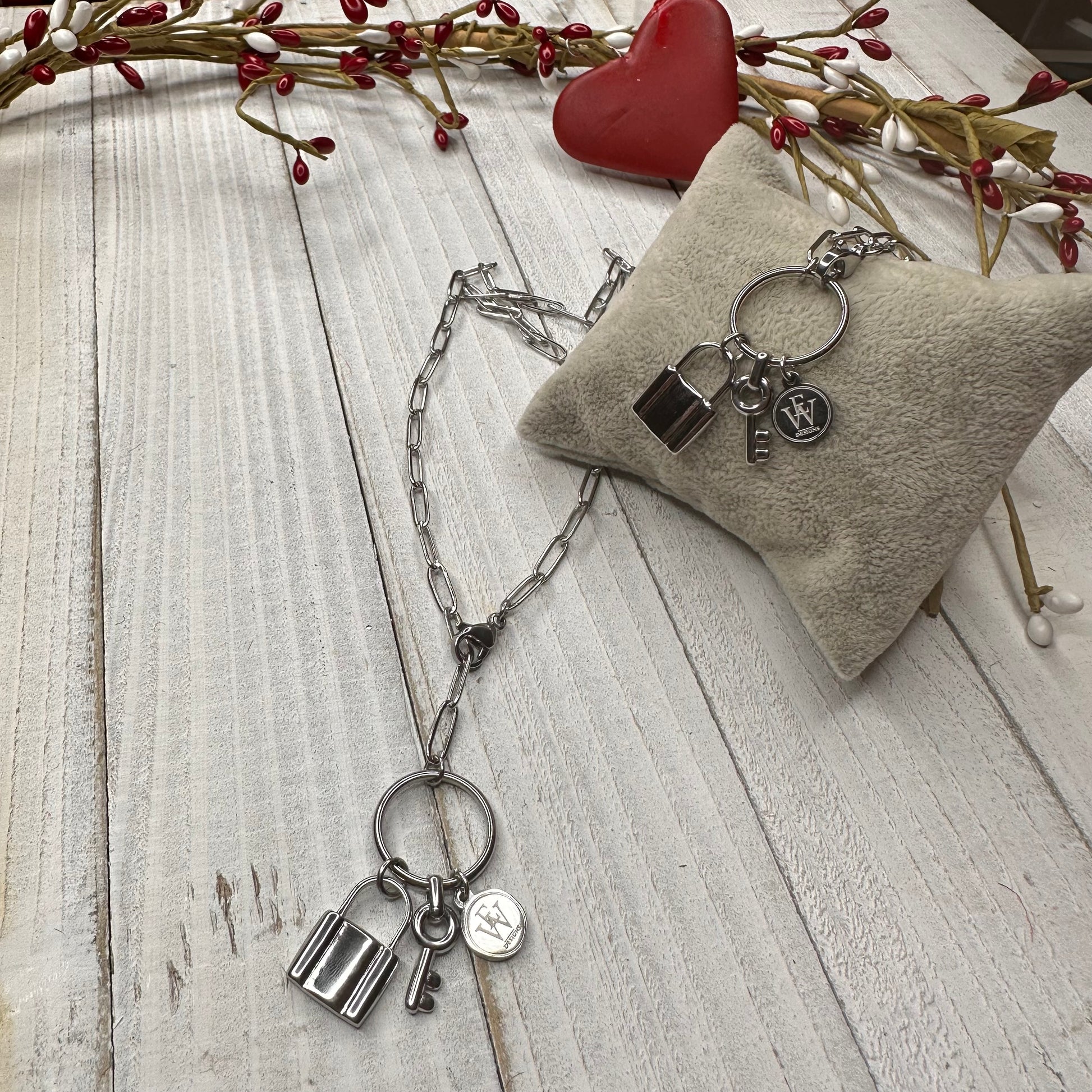 Stainless Steal Paper Clip Link Necklace