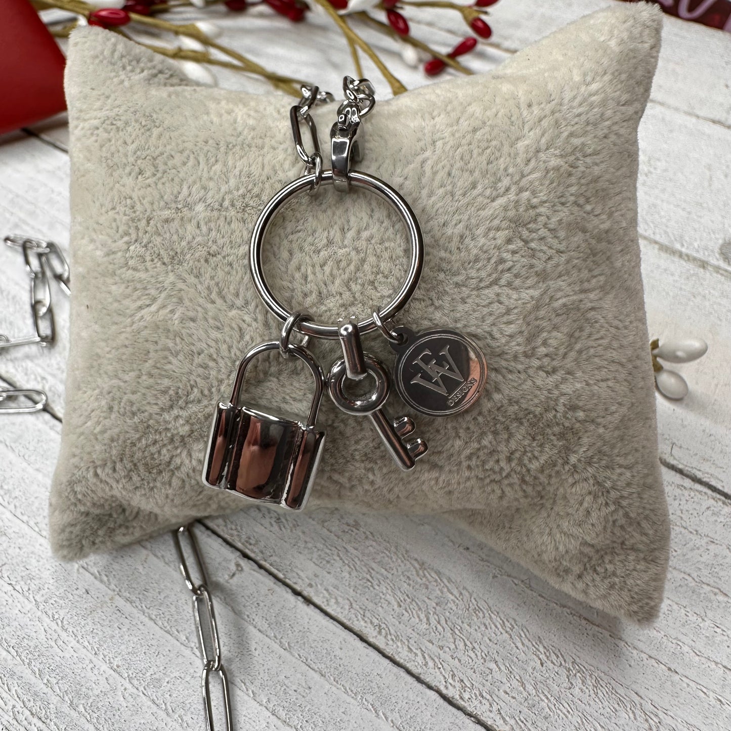 Erika Williner Designs - The key to my heart necklace