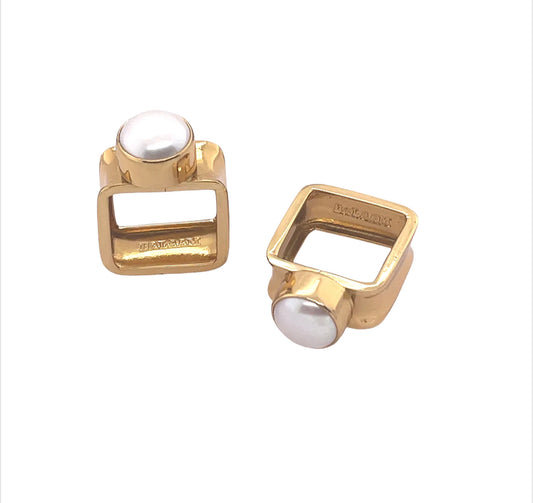 Erika Williner Designs - Square ring with fresh water pearl
